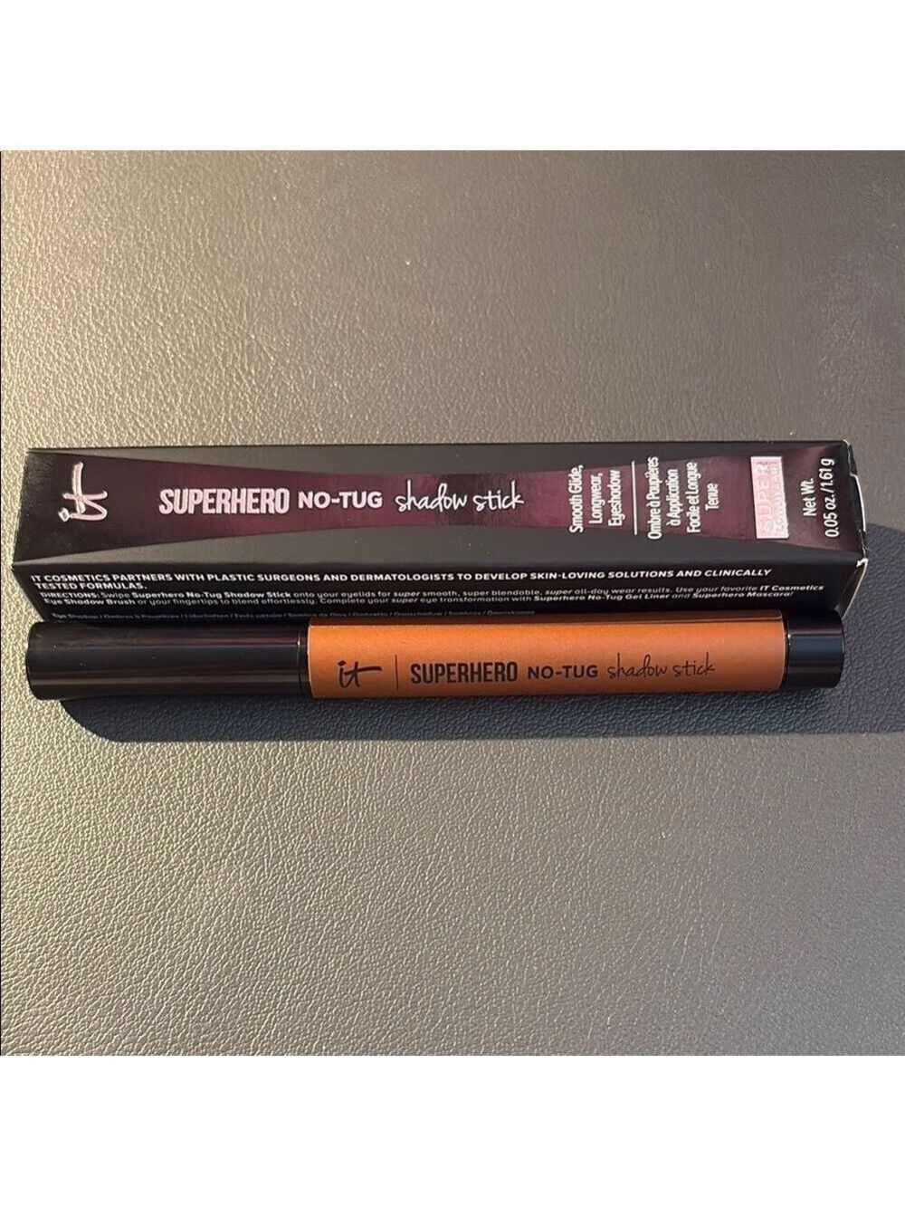 IT Cosmetics Superhero No-Tug Shadow Stick - Tenacious Tawny NIB